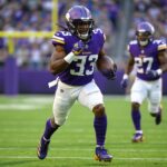 Vikings Conquer Lions 23-10 on Christmas Day Showdown