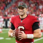 The Rain-Soaked Victory That Kept the Buccaneers’ Dream Alive